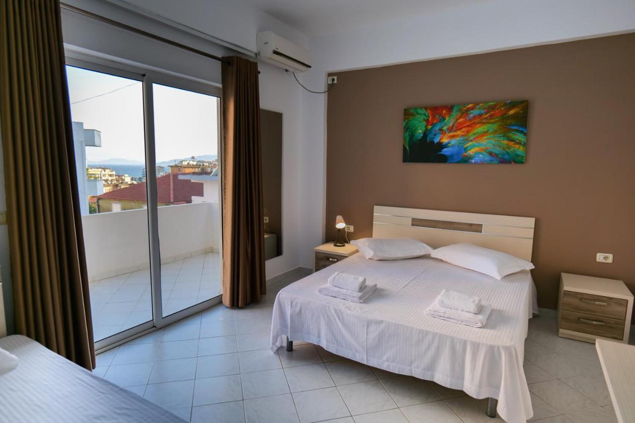 Saranda Inn Rooms & Apartments Екстериор снимка